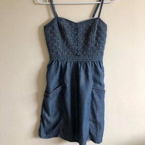 Jean dress with pockets